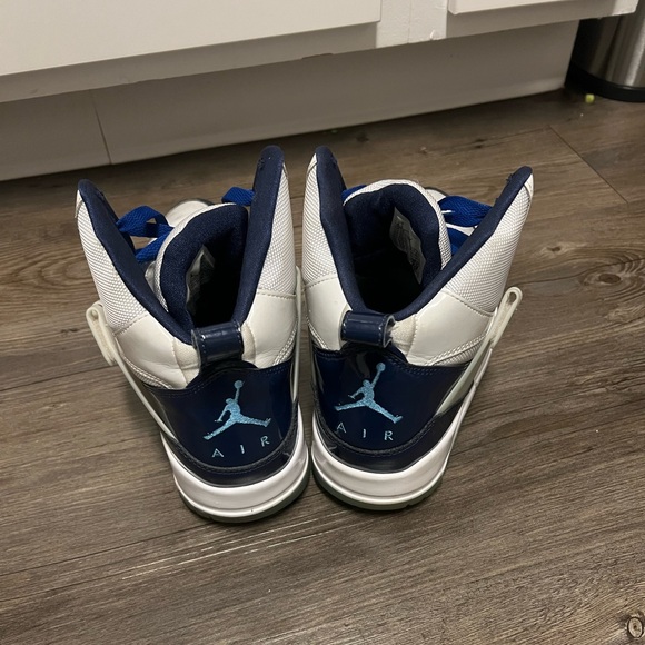 Jordans 8.5